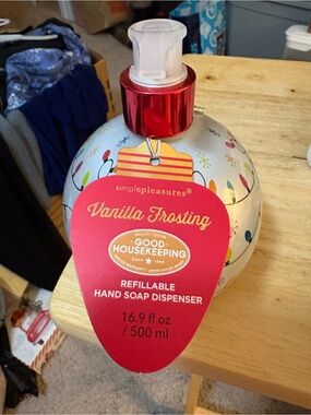 simplepleasures Vanilla Frosting Refillable Hand Soap Dispenser - White/Silver